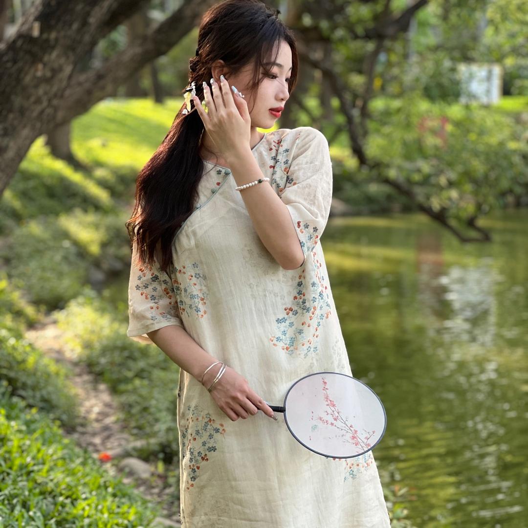 品优楠棉麻女装
