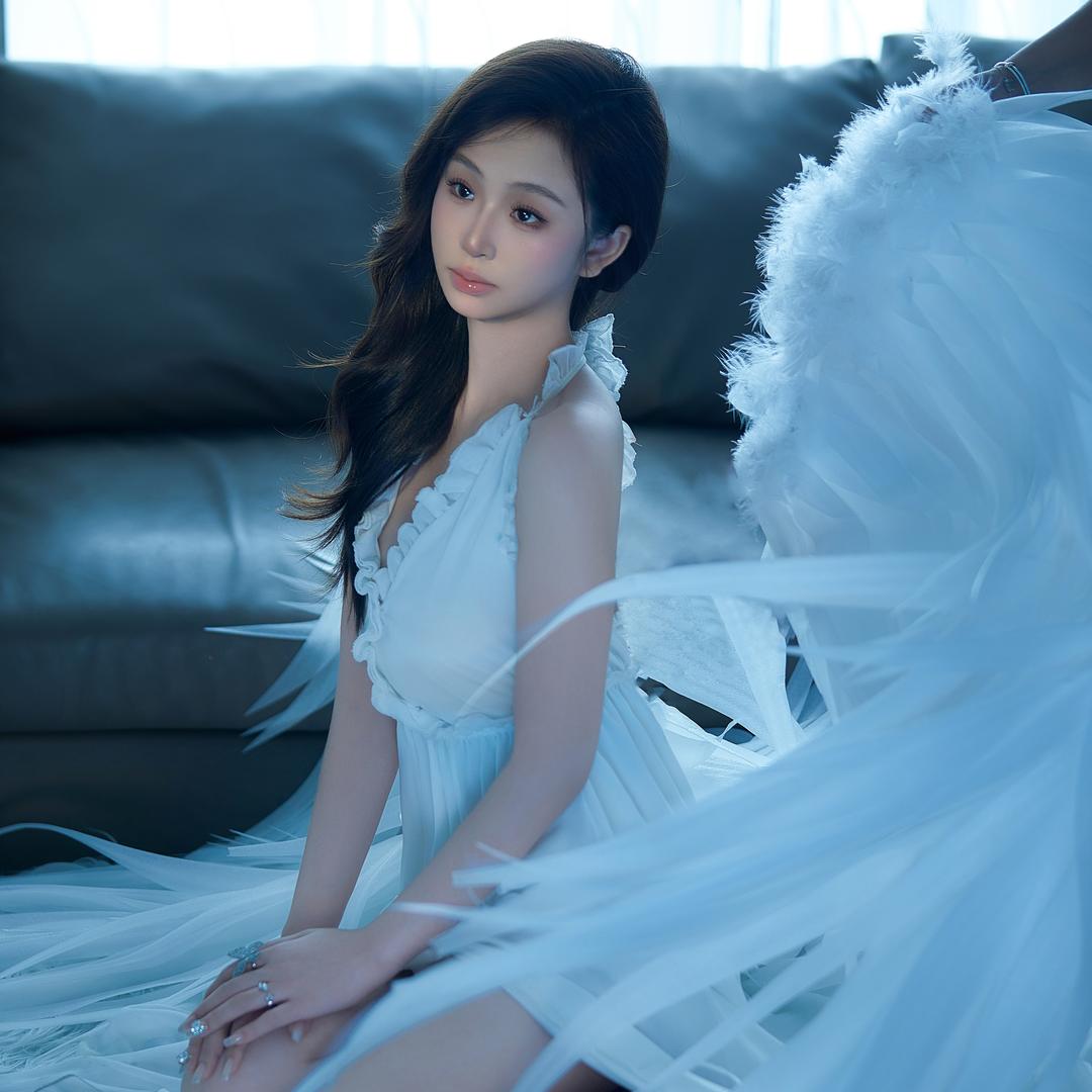 灵晨晨
