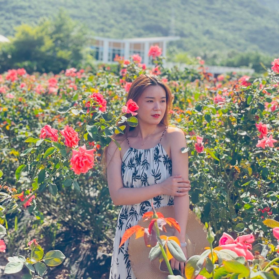 娜娜-