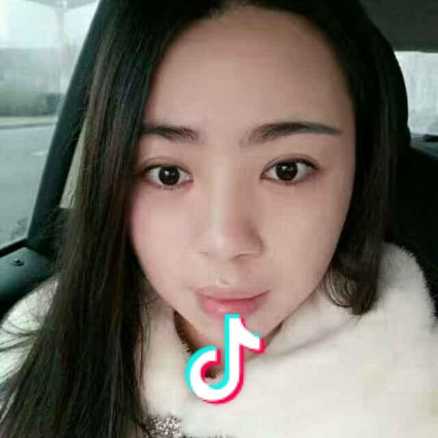 邝燕
