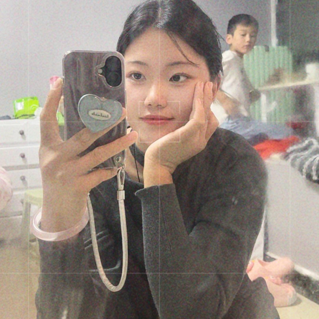 《苏瑞》