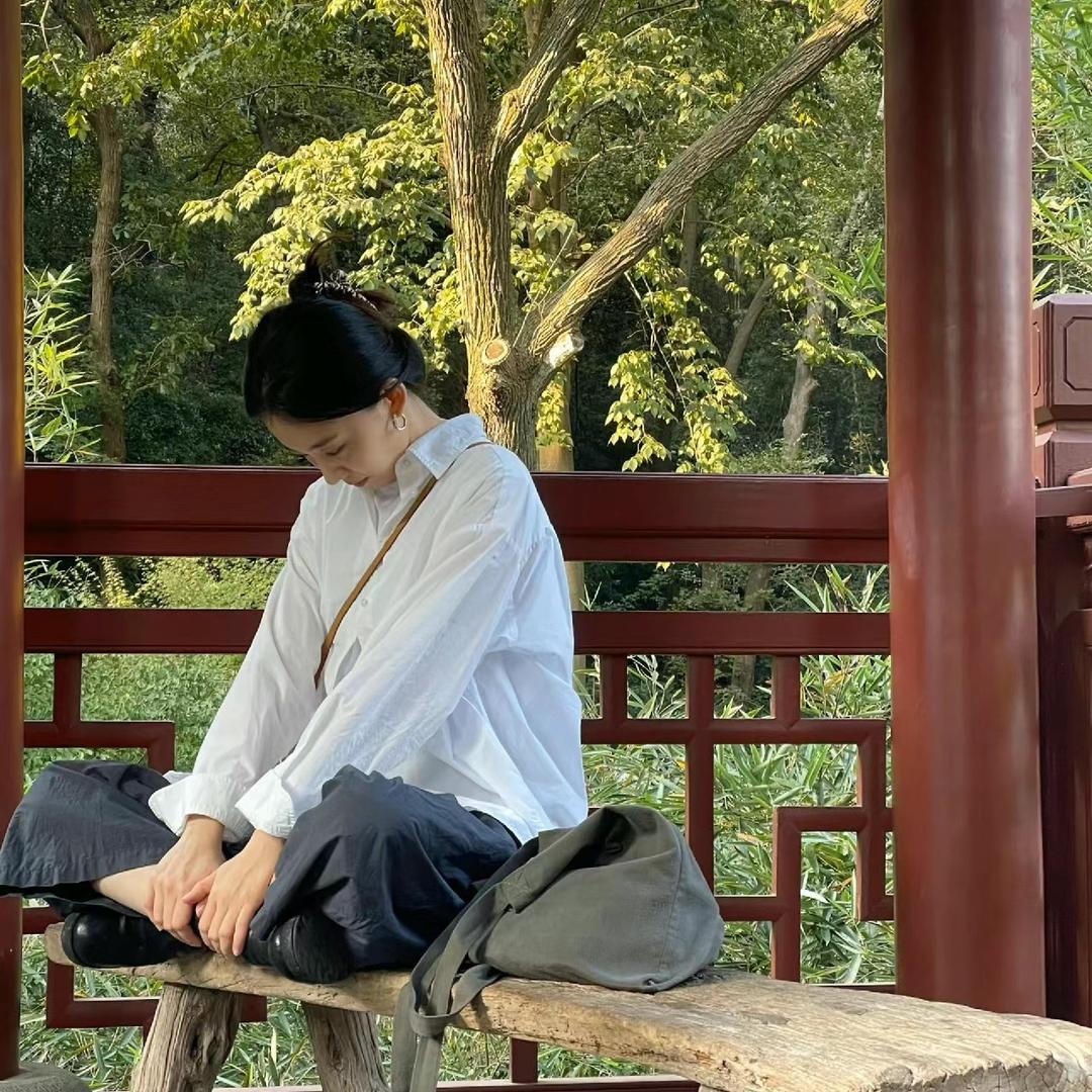 一个易