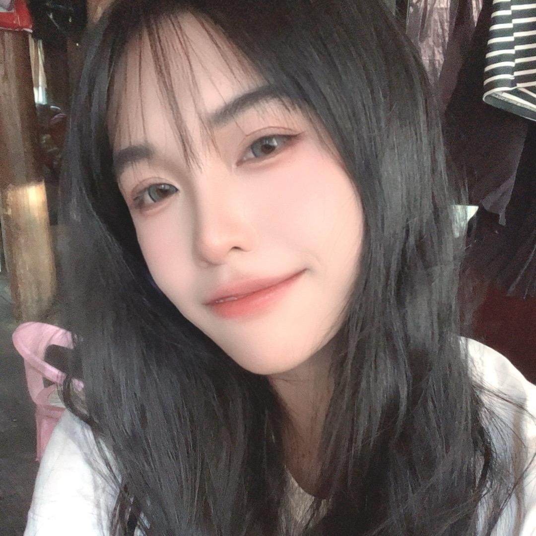 苗家小英英