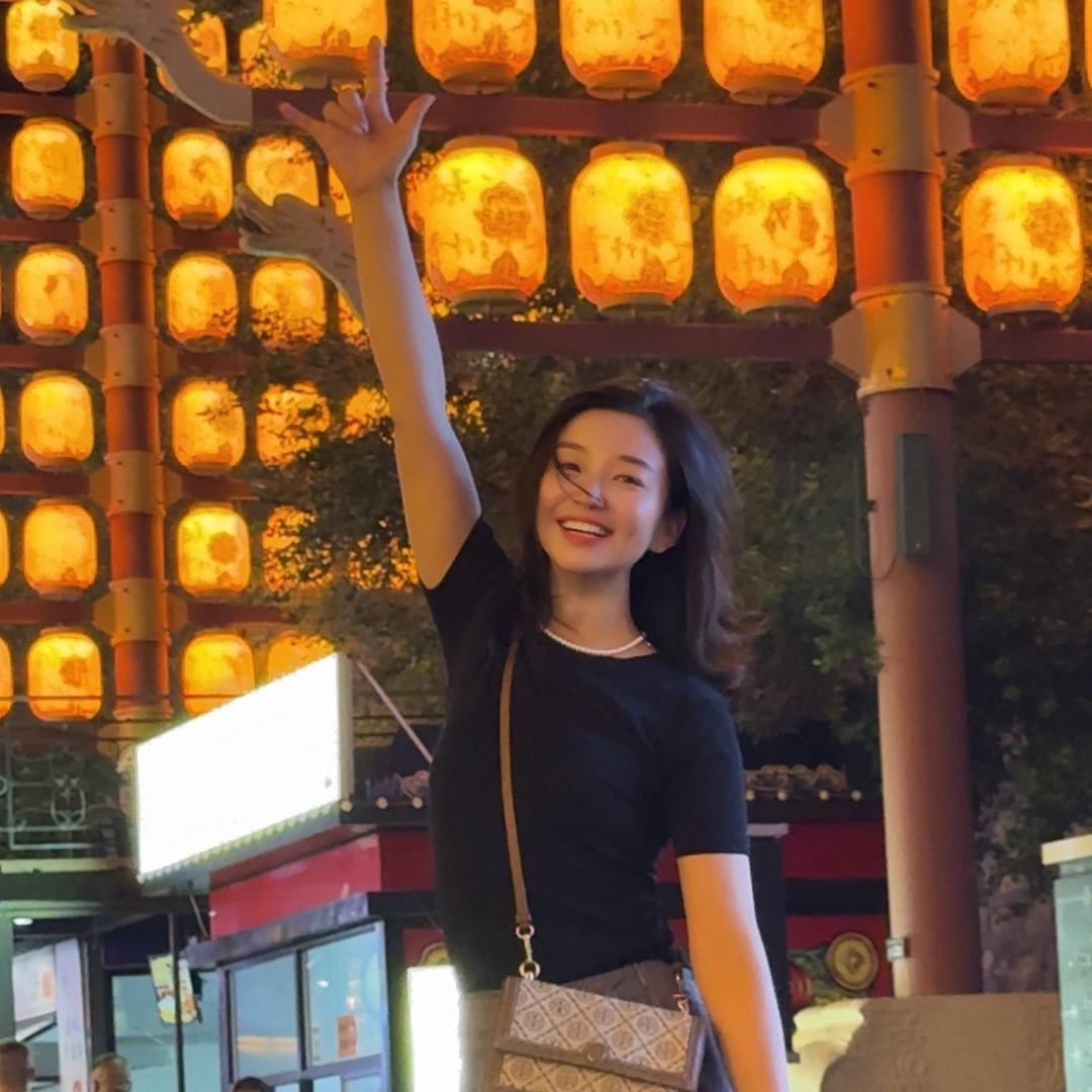 ᥫᩣ༠°左小旗