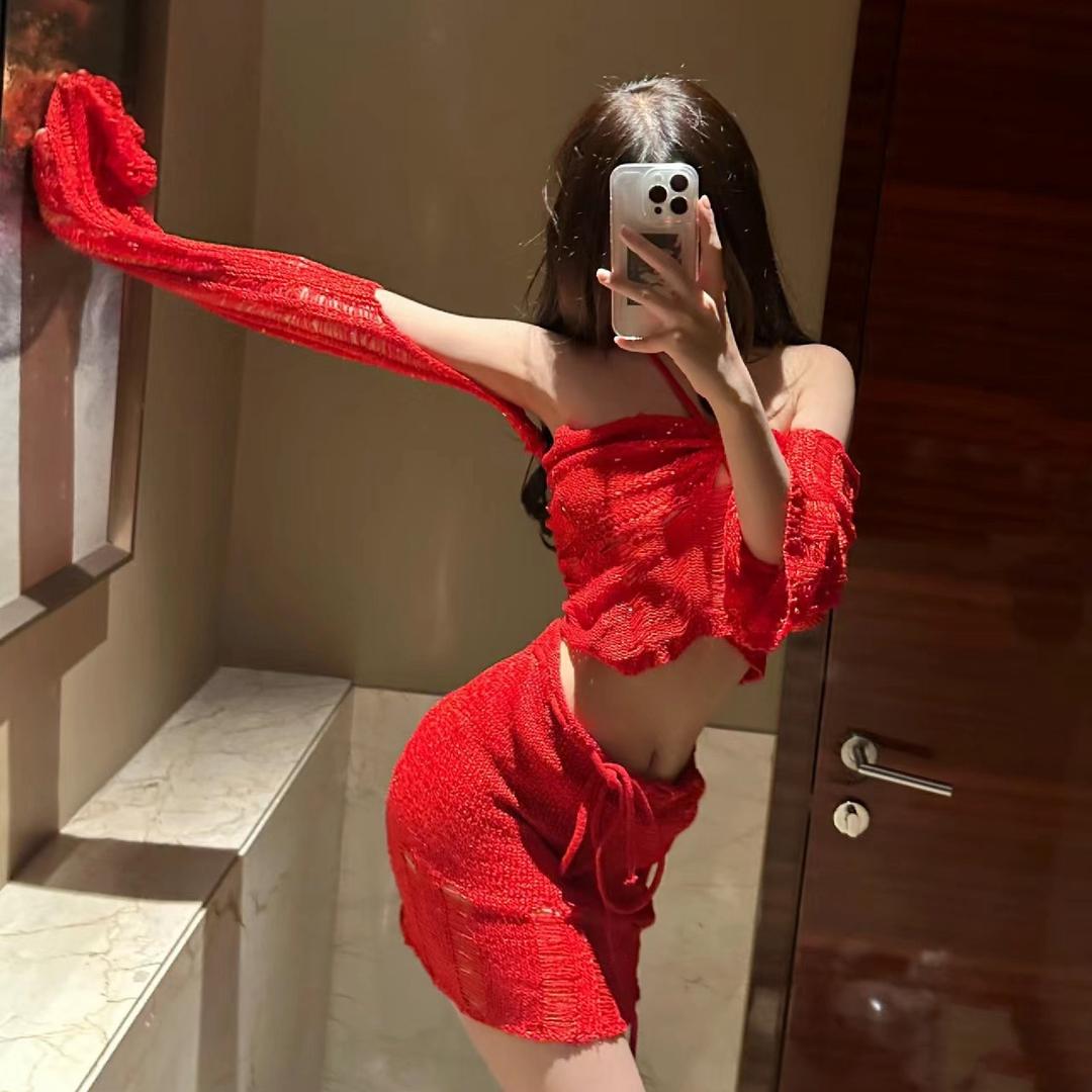 👄   唐 宝儿