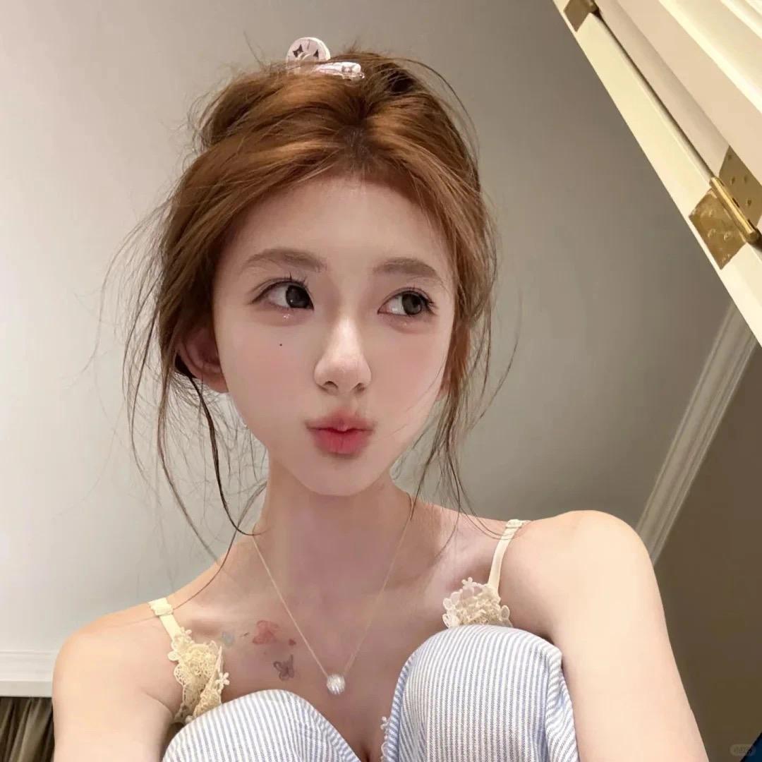 菜菜不爱吃香菜*🌸