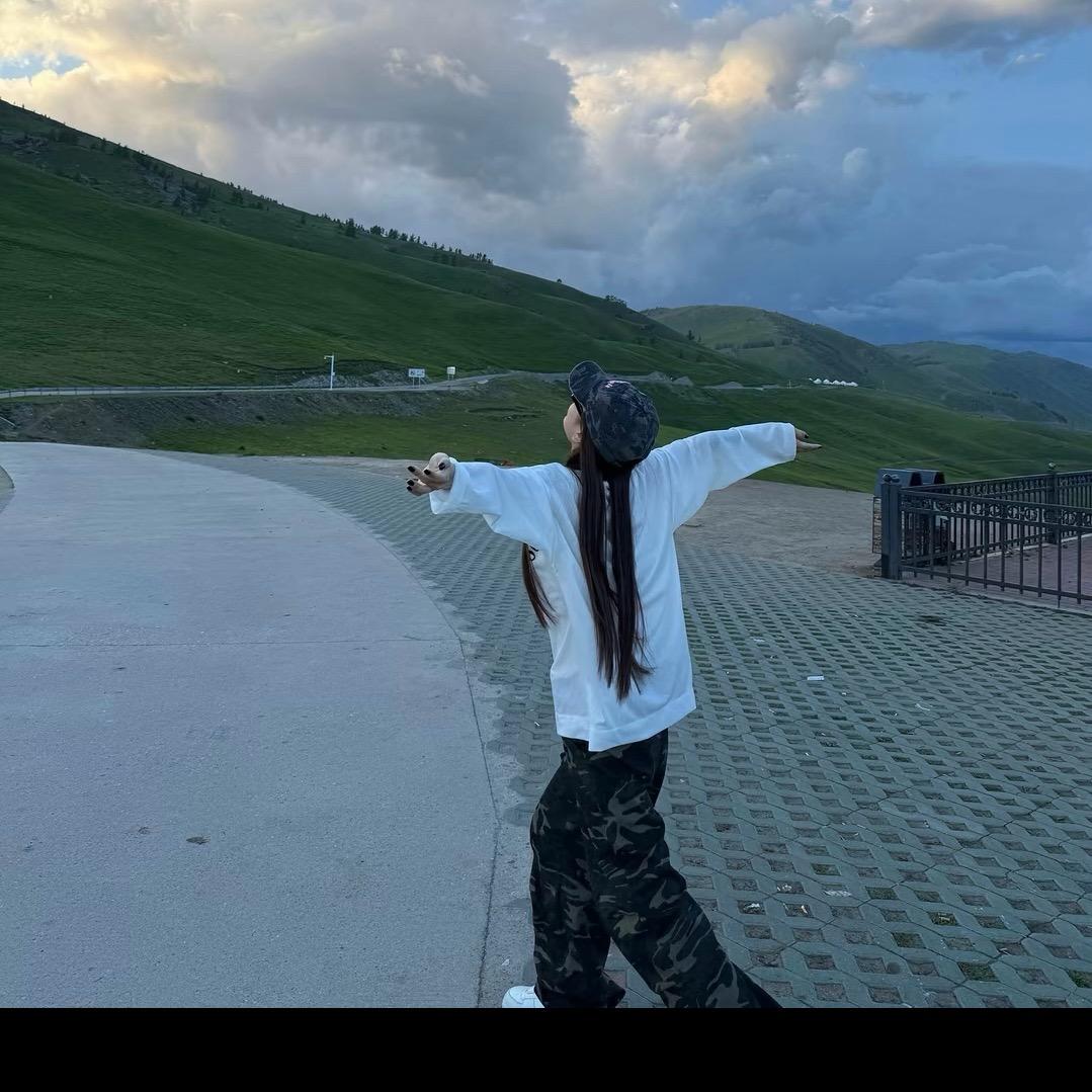 才不是美女🥱