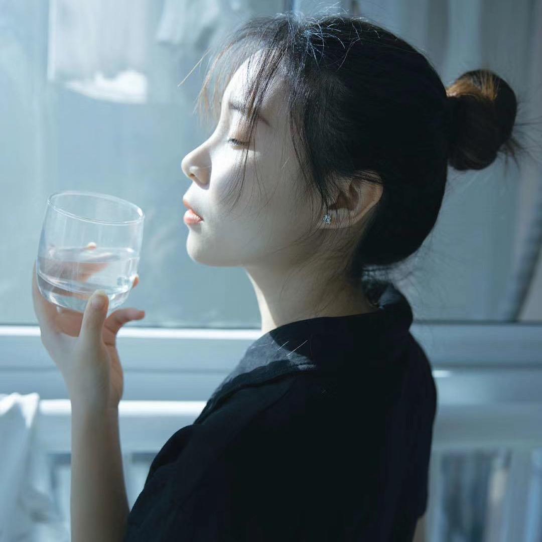 晓莹同学