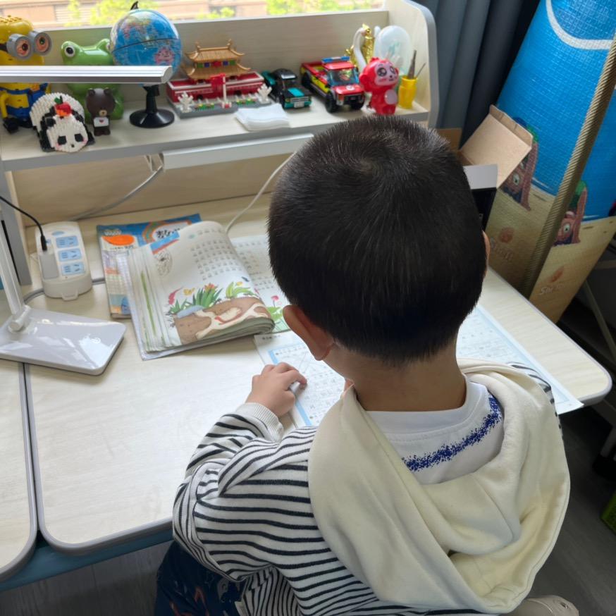 轩轩同学