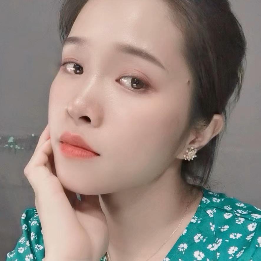 妍宝