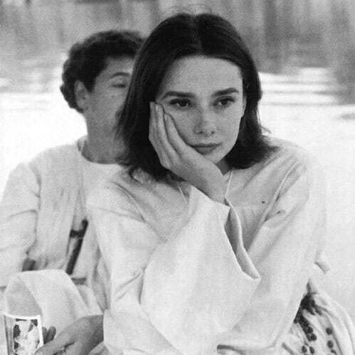 🌈一个打游戏的妹子