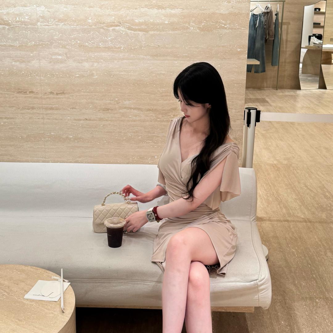 念念ㅤㅤㅤㅤㅤㅤㅤㅤㅤㅤ