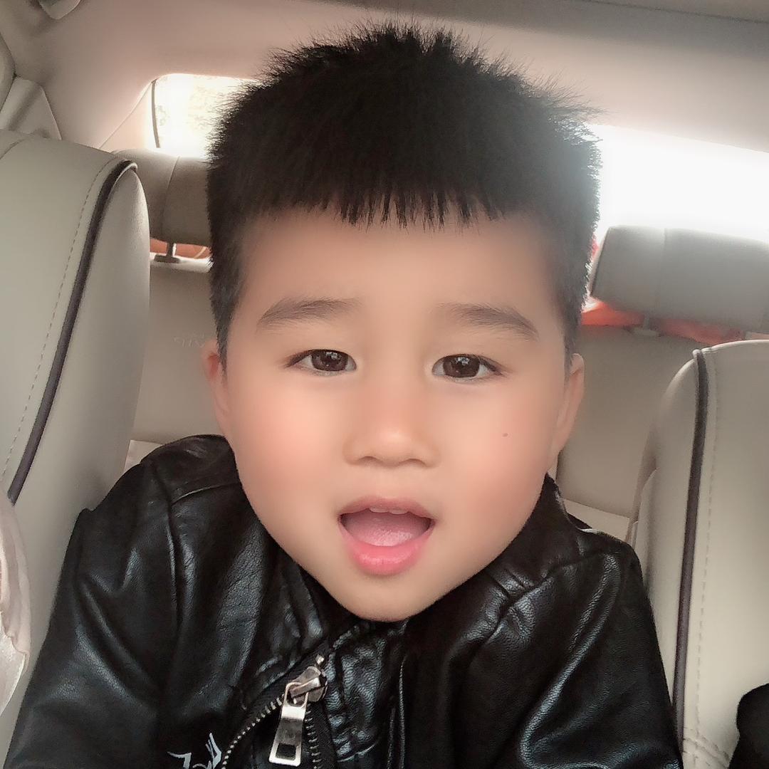 小阳同学呀