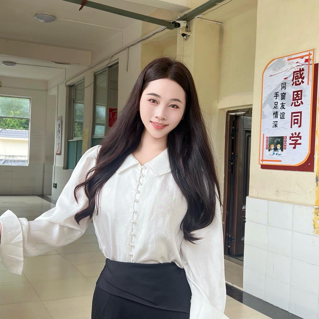 温柔的小秦老师