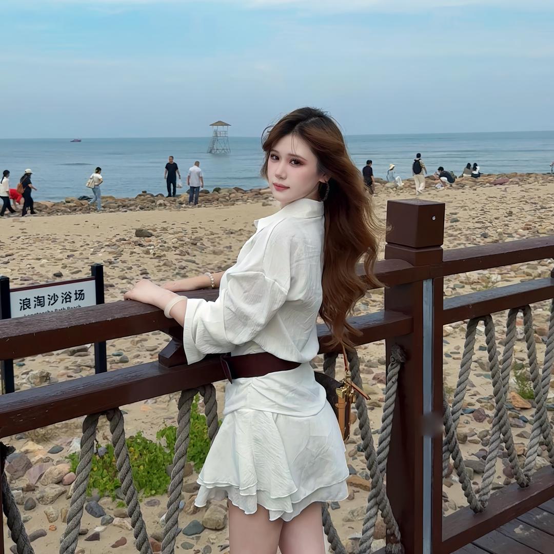 大美妞^_^