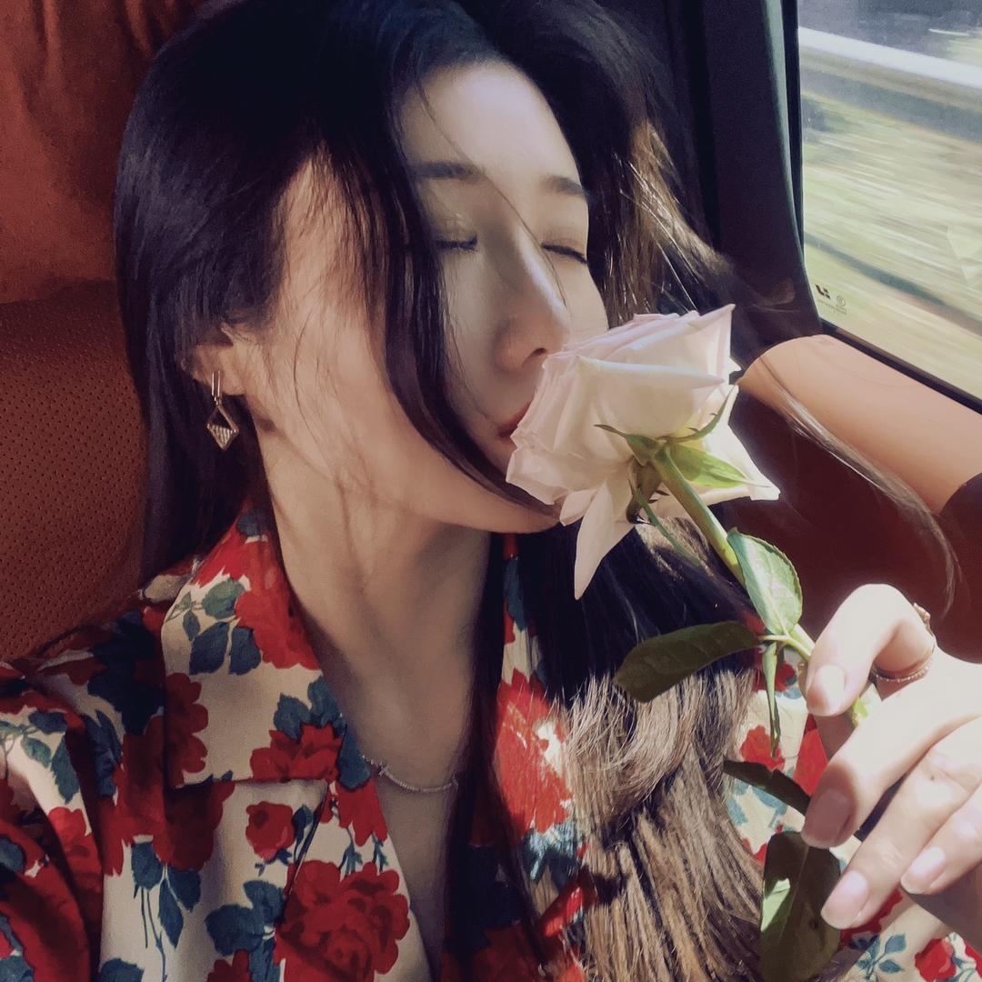 赵小姐翘脚牛肉面