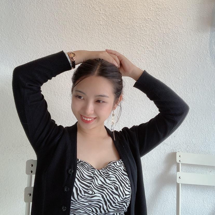 丽莎小吃货