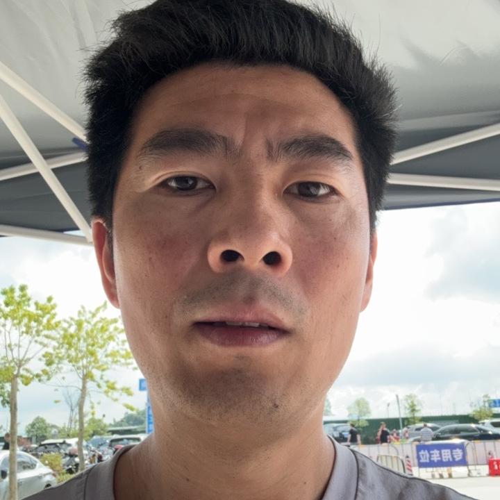 地泊珠宝小店