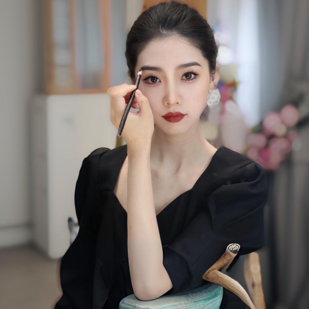 思颜吖