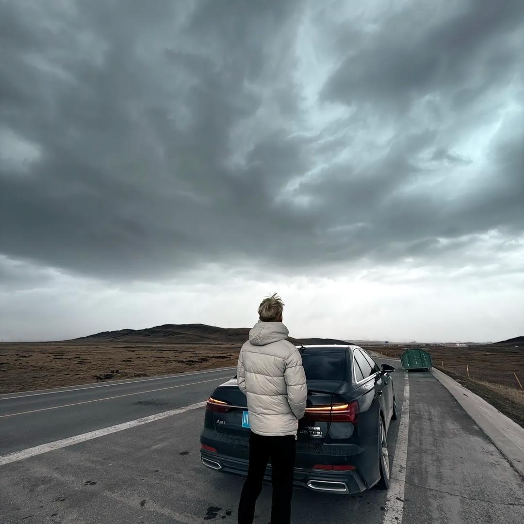 成都半价车 鴠湞Danil
