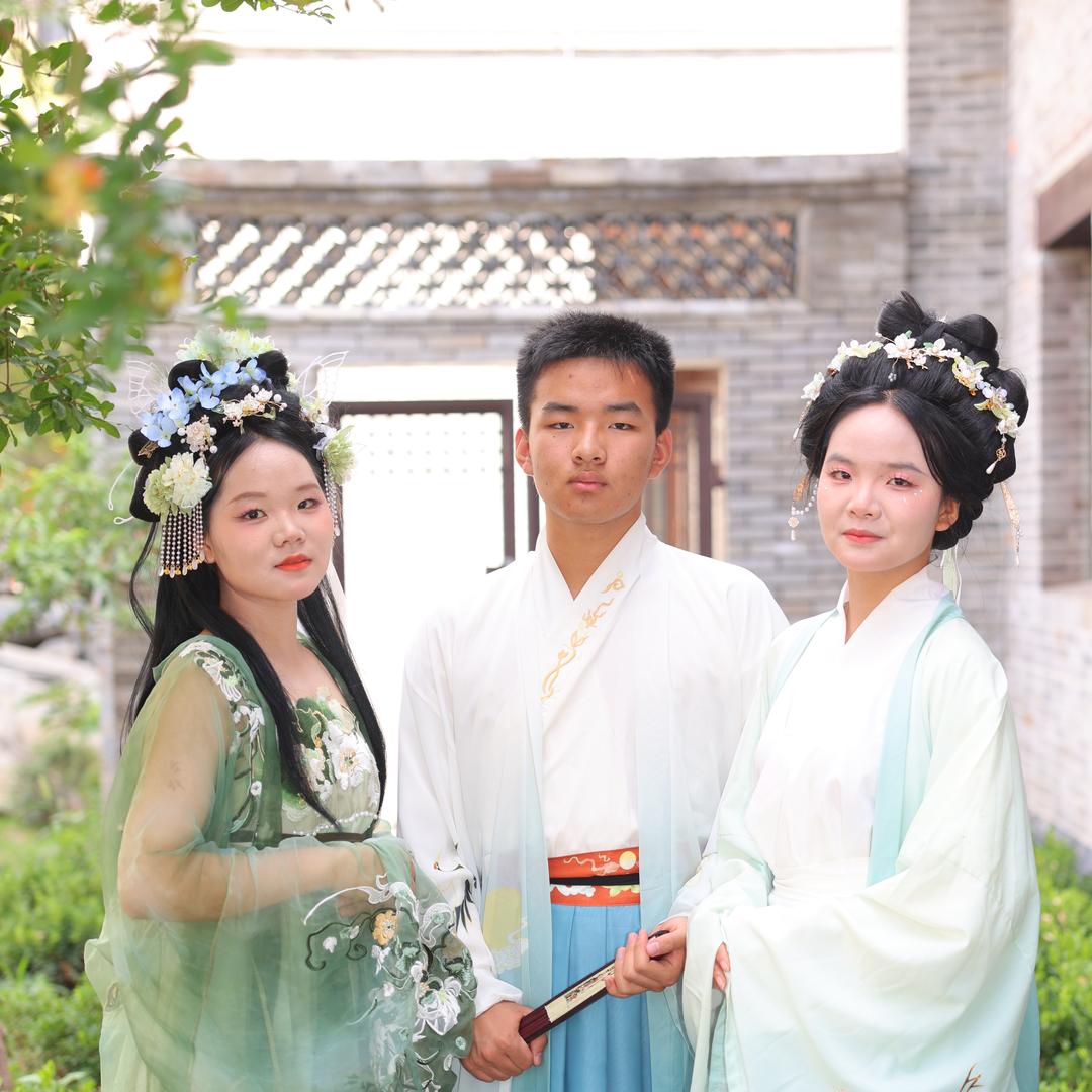 唯一