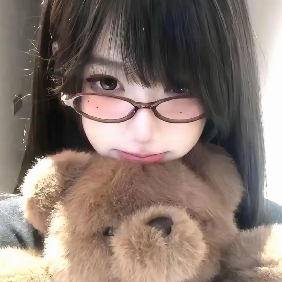 纠结的大鸡腿🍗