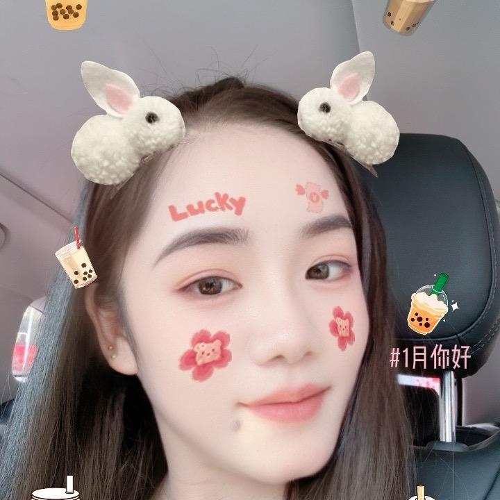 覃桃子