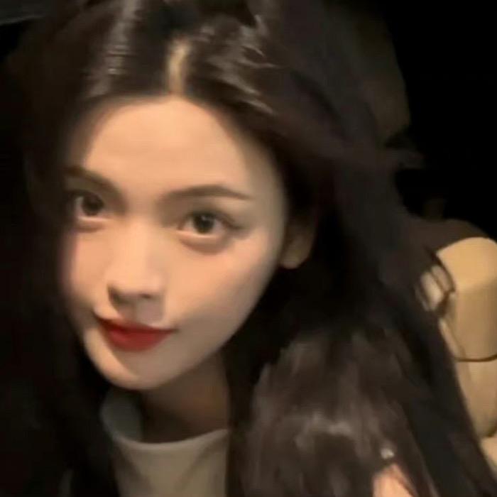 七七(˵¯͒〰¯͒˵)