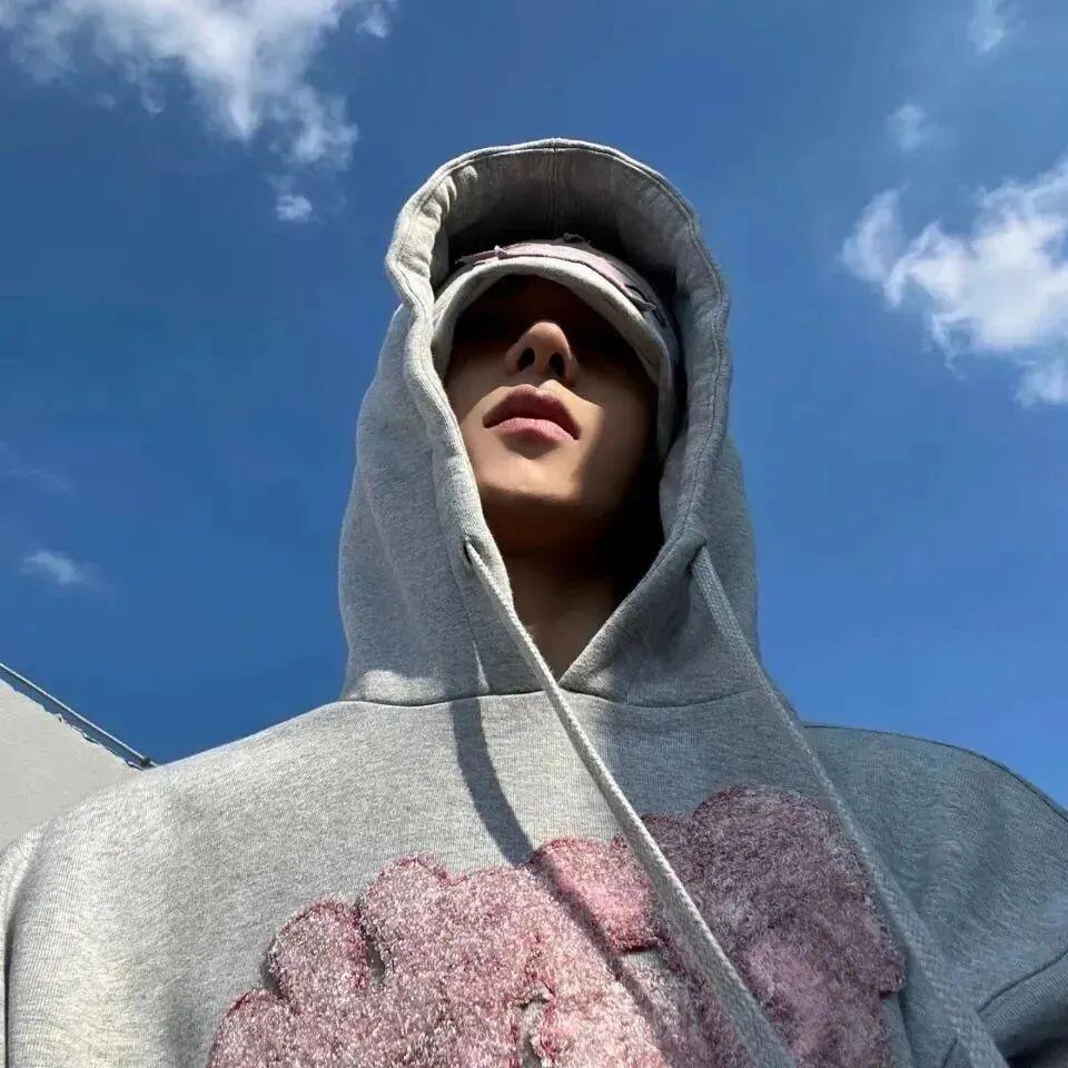 Yuta.