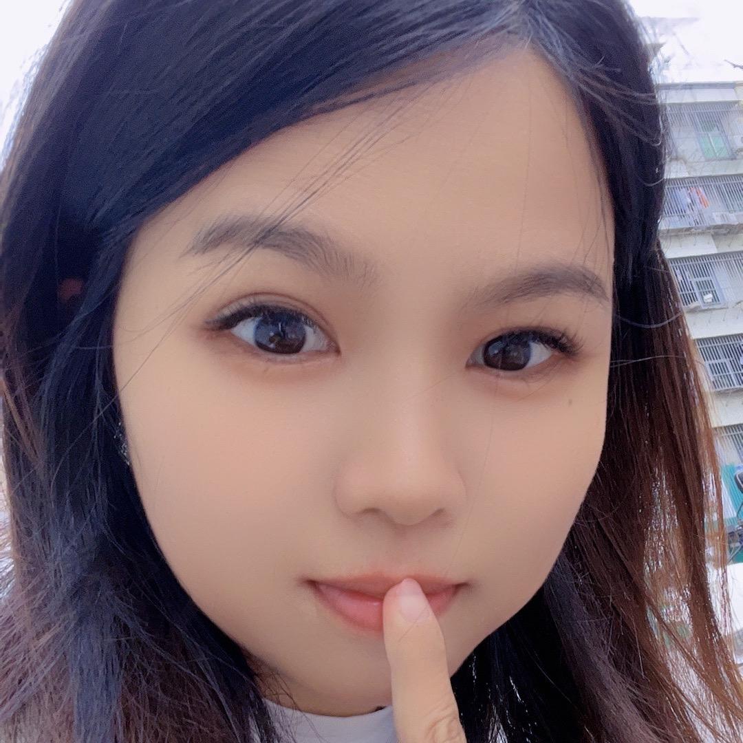 笑笑很开心
