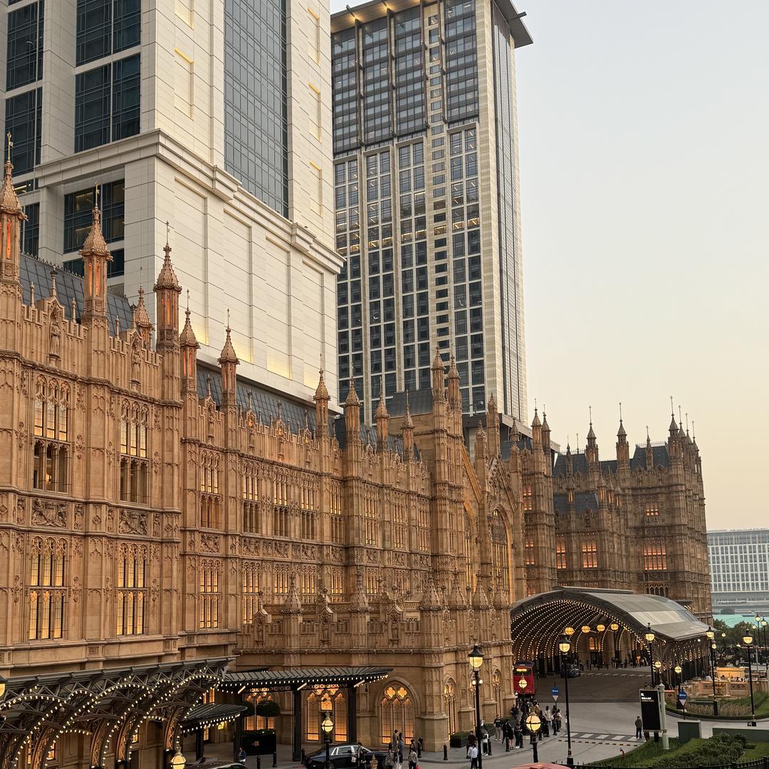 隐市
