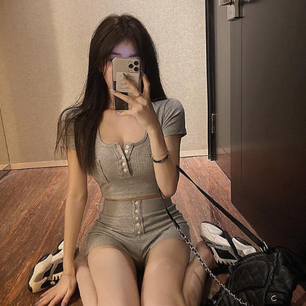 @依宝
