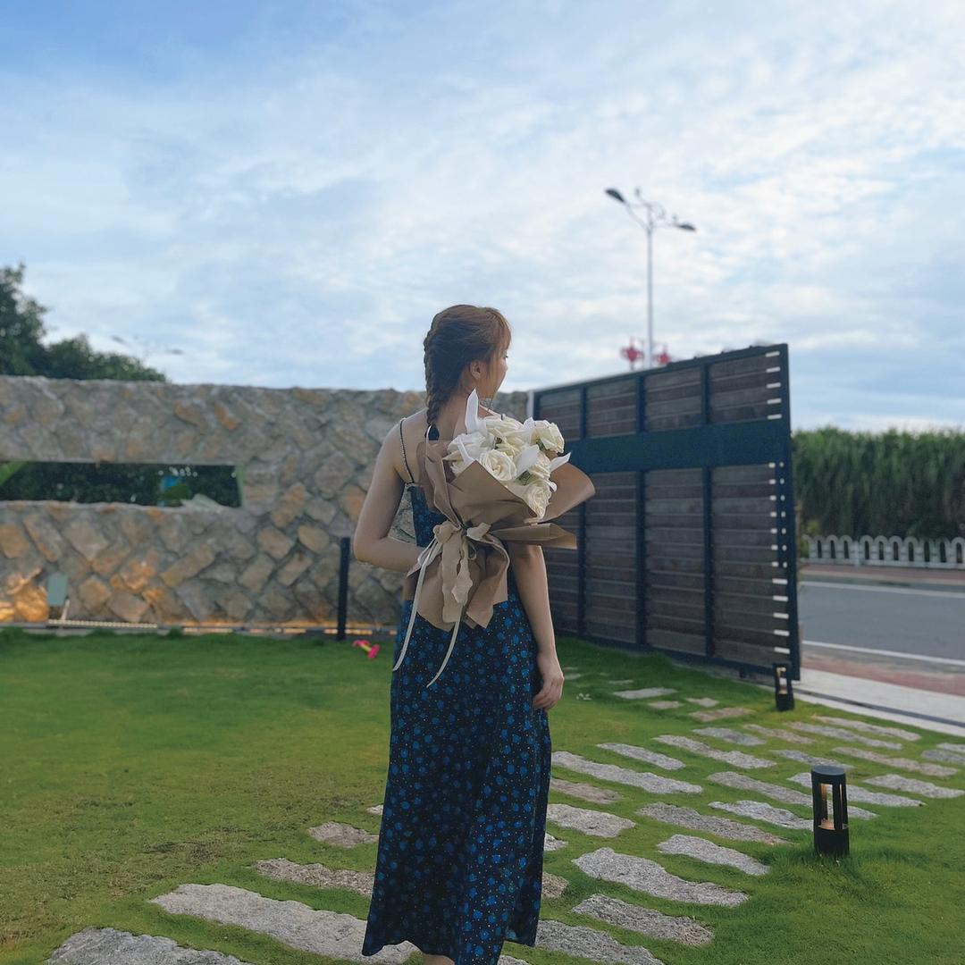 AIMESS 黄买买