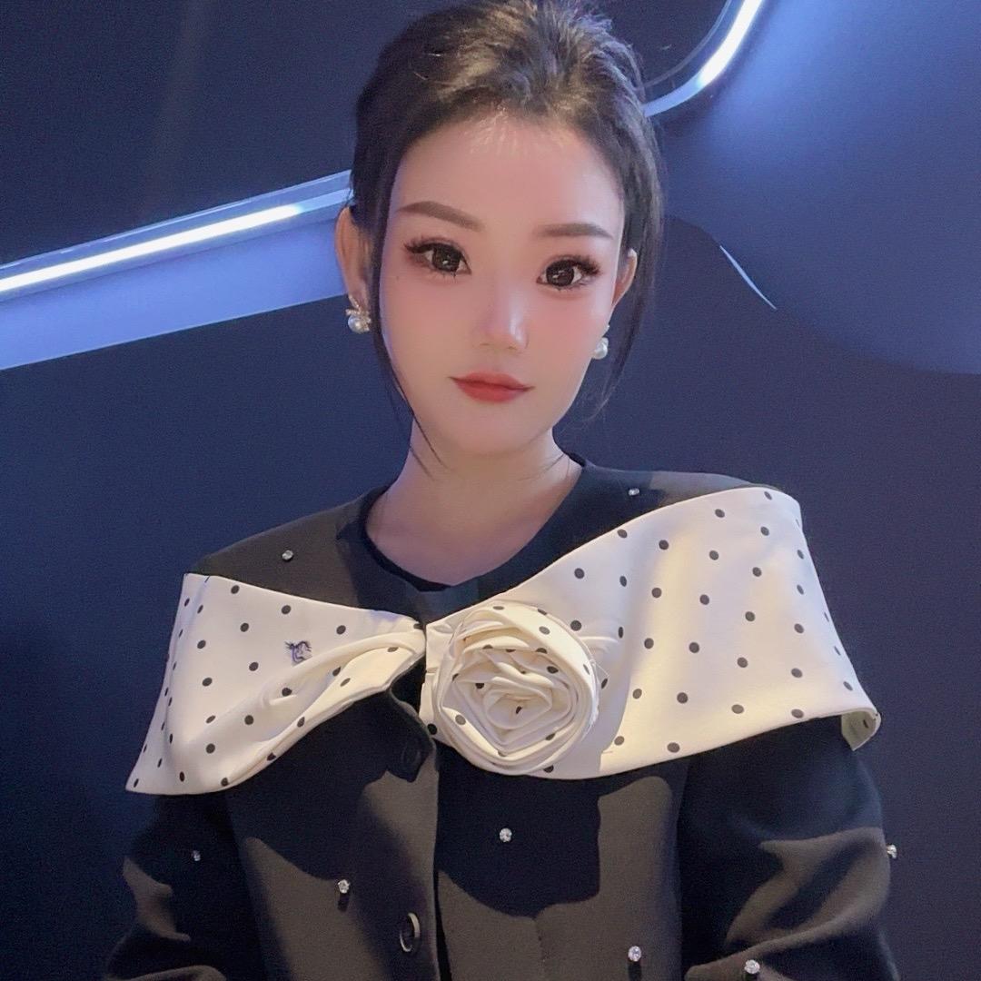 伊宁市本之色雅晴