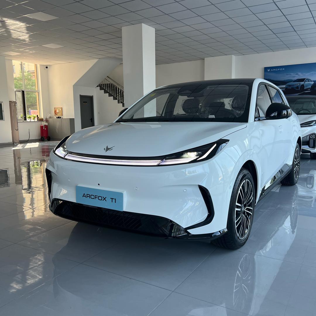 ARCFOX极狐营口店