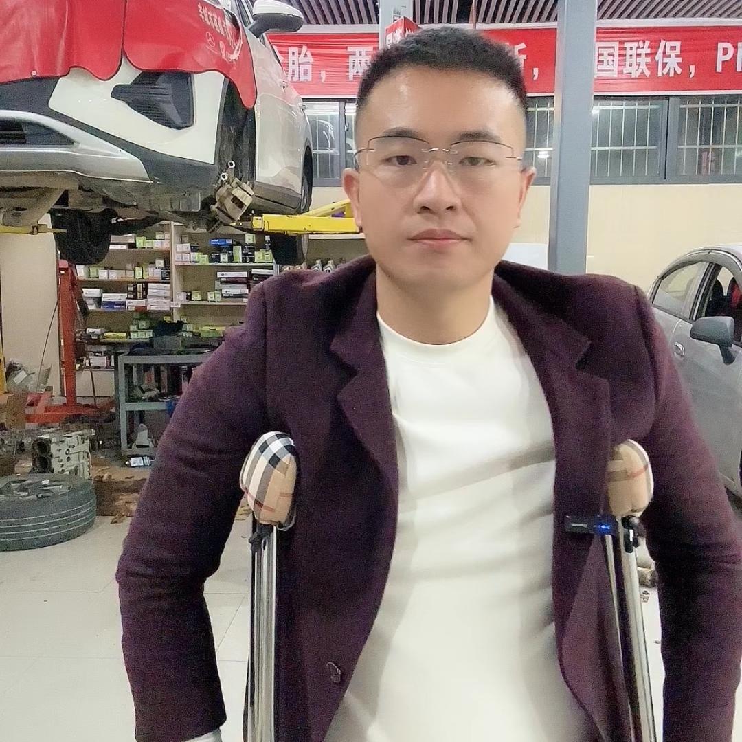 荔鑫汽服李江南