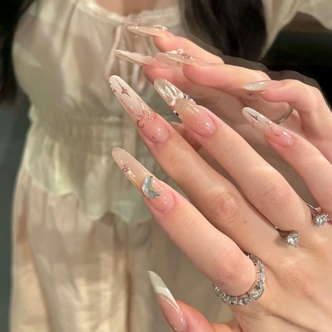 西瓜叶叶穿戴甲