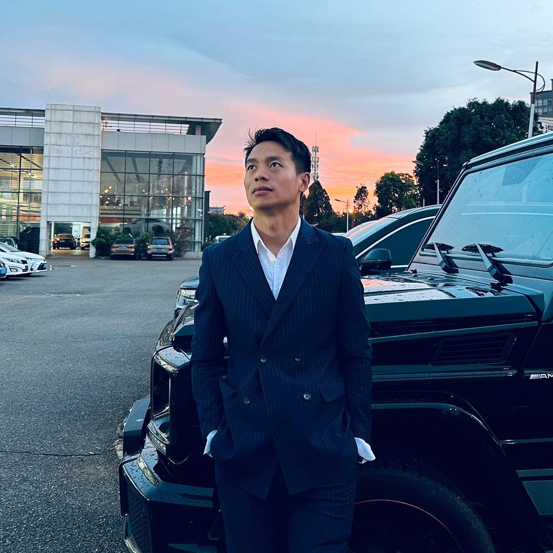 老龚与车