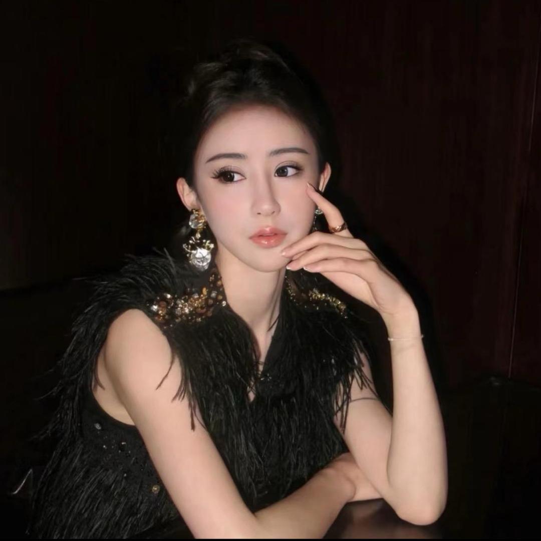 马依琳 YI LING