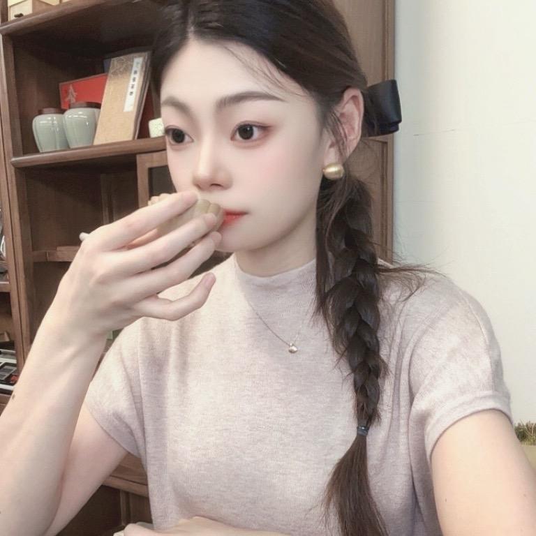 就是不讲李女士