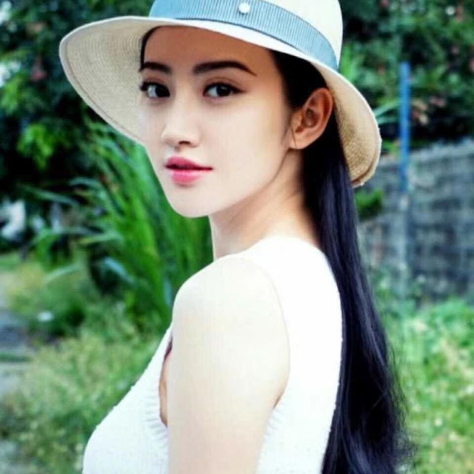 聚源二手车萍萍