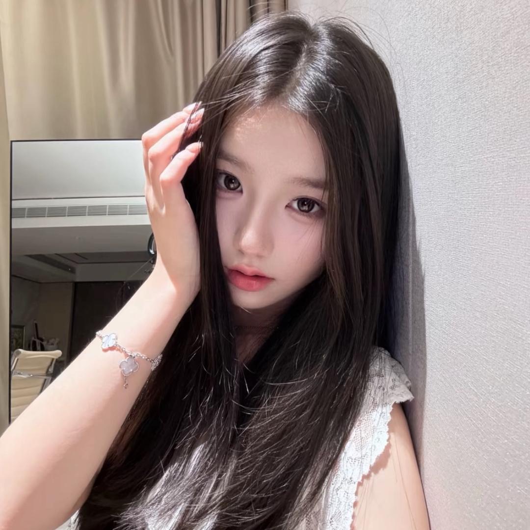 iuu8^