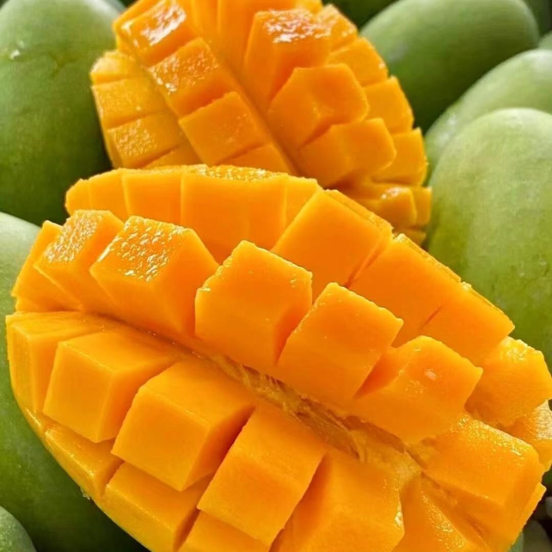 阿伟家的水果超市