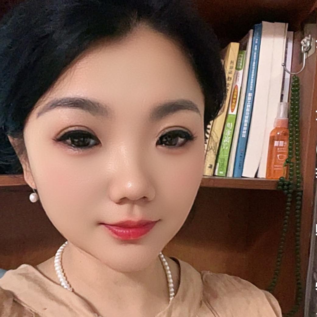 妍读时光（21.10）