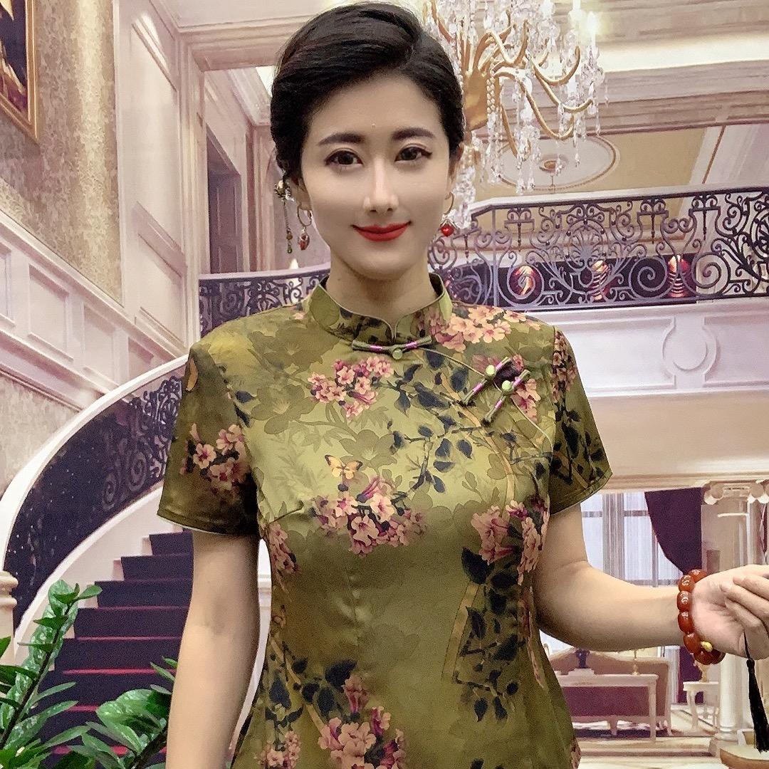 一伊佳人凯杰旗袍秀