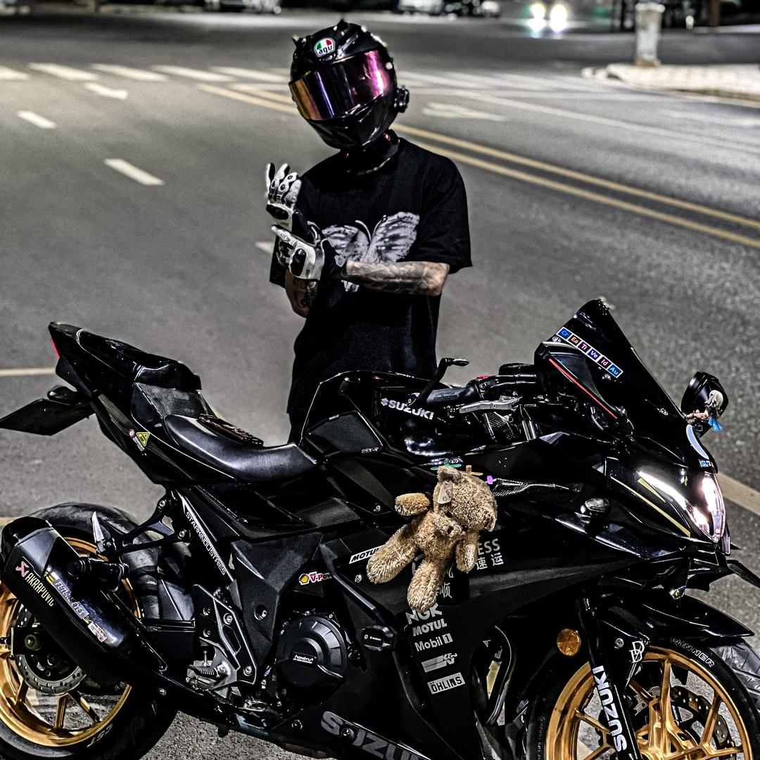 骑SUZUKI的鹏托尼🏍