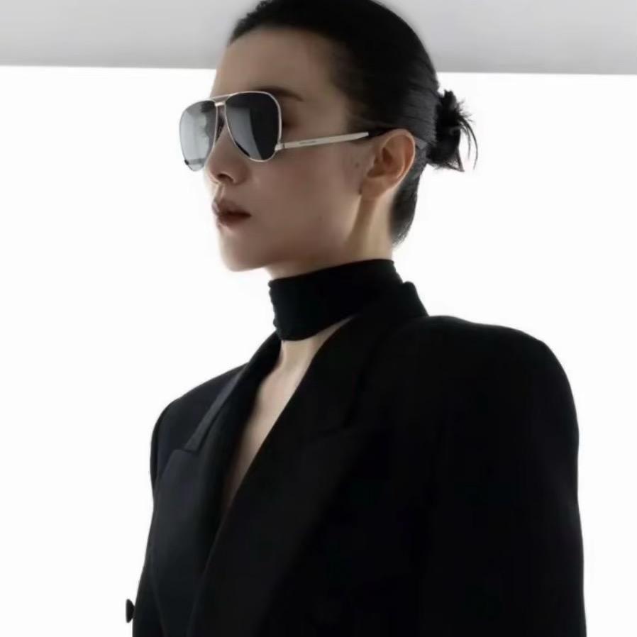 🌿🌿🌿🍁🍁🍁