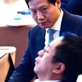 24度黑白