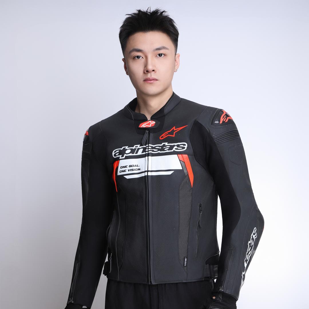 二龙路车神🏎️