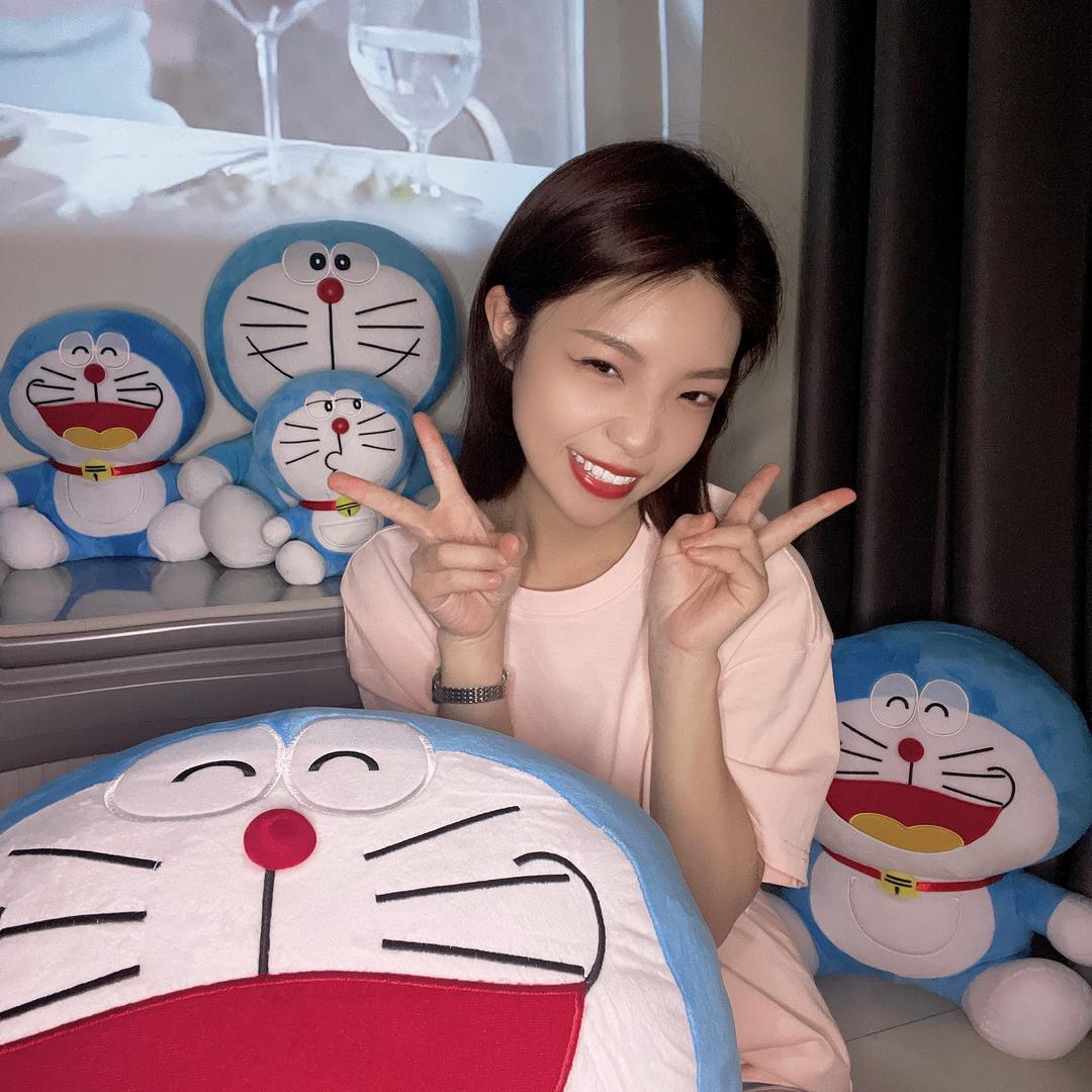 地摊三杰·小龟龟